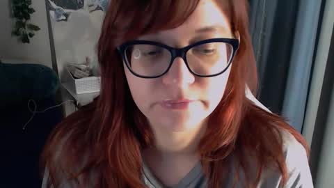 Milla online show from October 27, 11:38 pm