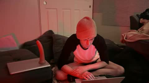 SlimnHungOH online show from February 3, 5:40 am