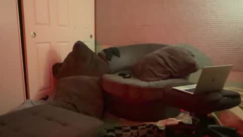 SlimnHungOH online show from January 31, 10:10 pm