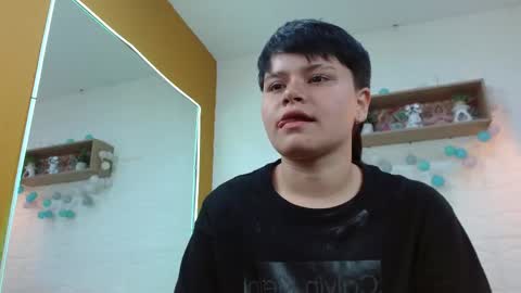 millie_b online show from February 2, 7:43 pm