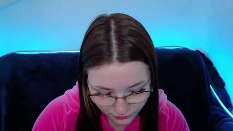 Millie online show from October 8, 9:15 am