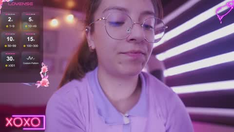 Snapshot of milly_kenner chatting on February 5, 8:25 pm MILLY online show from February 5, 8:25 pm