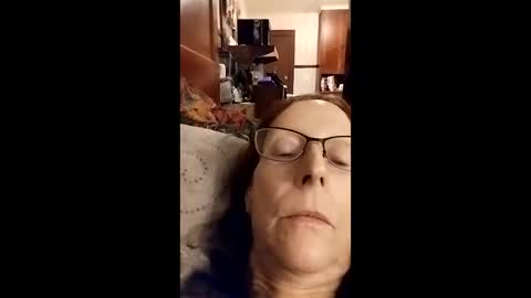 miloanj online show from December 18, 2:51 am