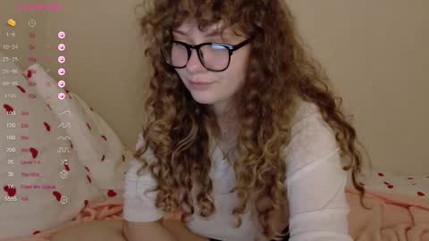 milounee online show from February 20, 4:09 pm