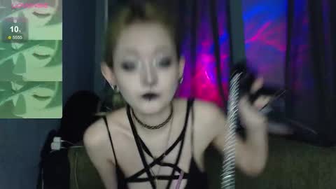 milten_trish online show from March 6, 12:53 am