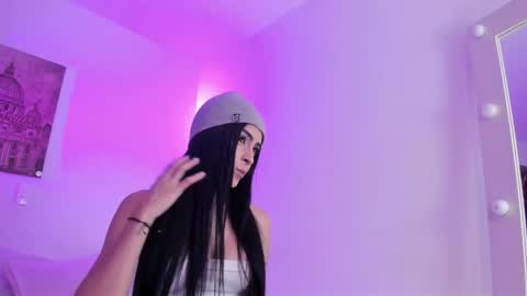 milu modelo independiente .onlyfans kmila model online show from December 22, 3:02 am