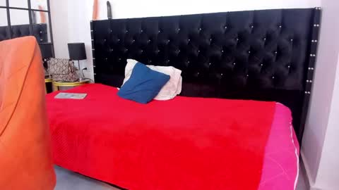 Miluu online show from December 16, 4:13 am