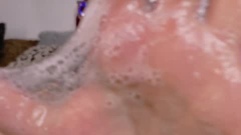 Milu online show from March 26, 9:31 pm