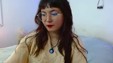 mily_baker online show from January 15, 11:19 pm