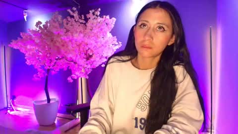 Milly  online show from October 6, 12:23 pm