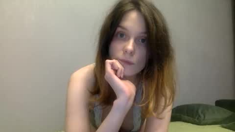 mimi8_8 online show from April 7, 7:49 pm