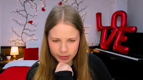 Kelly online show from February 25, 12:27 pm