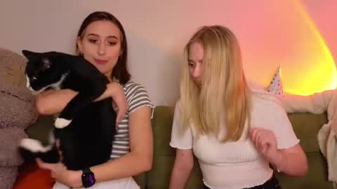 MilaBlack and  StacyBlonde Today unboxing Lovens OMG online show from January 16, 8:07 pm