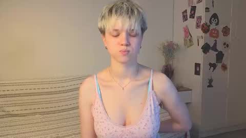 Sonya online show from December 3, 3:34 pm