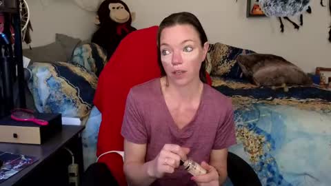 Snapshot of mindymars chatting on February 14, 3:58 pm Mindy Mars online show from February 14, 3:58 pm