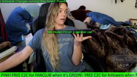 Snapshot of mindymars chatting on December 2, 6:16 pm Mindy Mars online show from December 2, 6:16 pm