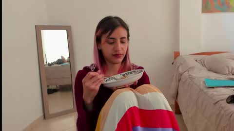 Amber online show from March 9, 1:15 pm