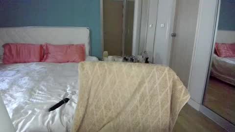 Minerva online show from November 5, 4:20 pm