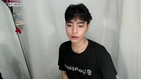 mingkla_man online show from June 7, 11:26 am