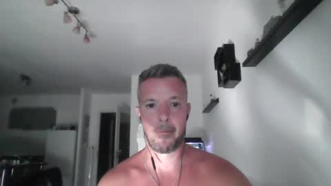 minka28 online show from July 20, 5:15 pm