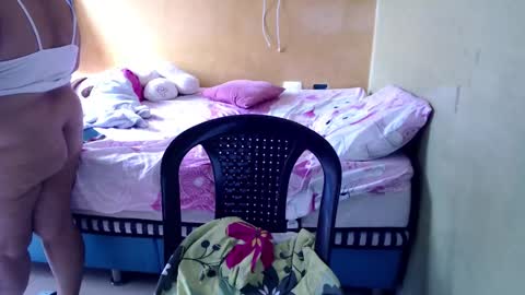 Andrea online show from November 14, 6:54 pm