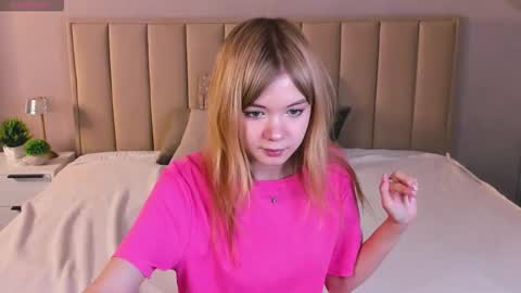Minni online show from September 30, 10:59 am
