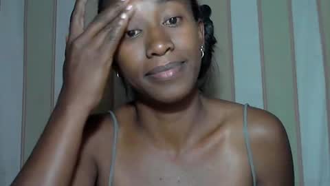 minouch211907 online show from February 26, 8:47 pm