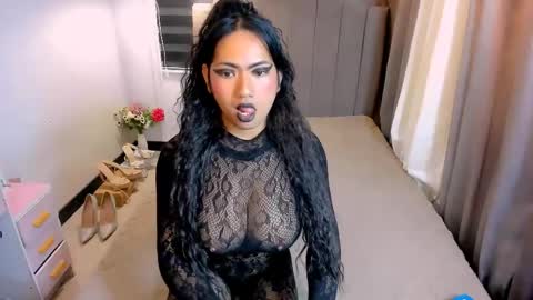 MARIANE online show from April 15, 1:47 pm