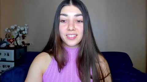 Snapshot of mira_bloempje chatting on March 5, 6:01 pm Mira online show from March 5, 6:01 pm