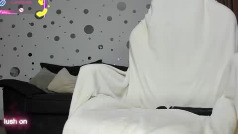 mira_fantasy online show from October 8, 5:02 am