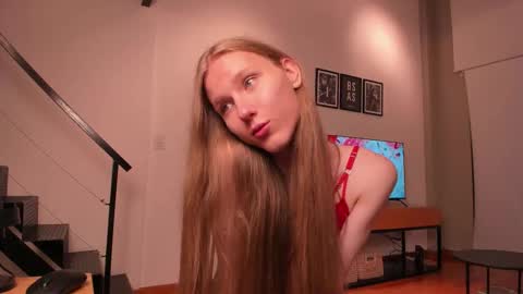 Mira online show from December 4, 1:16 am