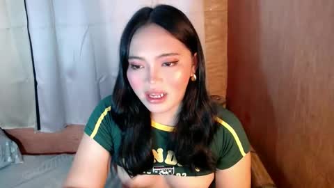 Mira Bella online show from November 8, 1:52 am