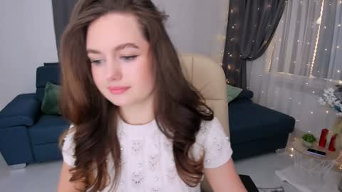 Emma online show from February 6, 10:25 am