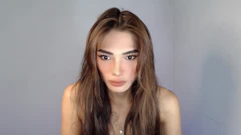 Zoey online show from February 20, 6:57 pm