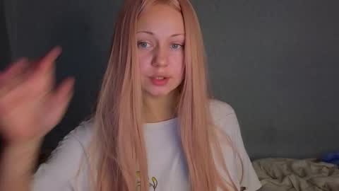 mirahardmanxx online show from October 12, 1:42 am