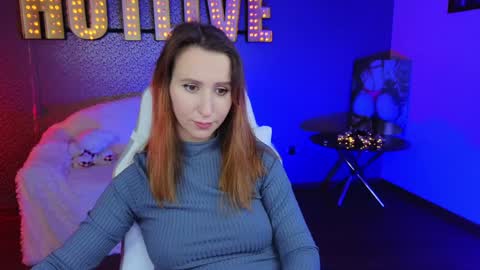 Snapshot of miralush chatting on December 6, 3:50 pm Mira online show from December 6, 3:50 pm
