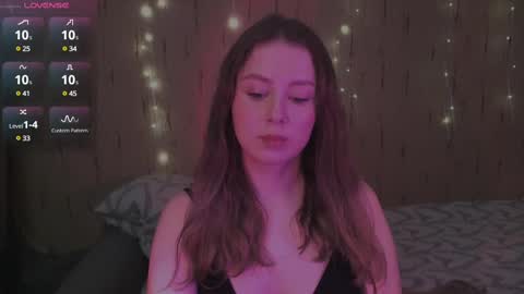 Kira online show from February 19, 4:55 pm