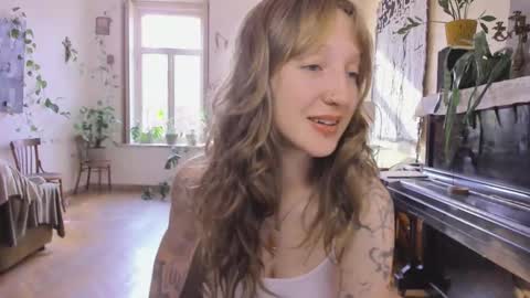 miranda2_0 online show from November 29, 8:33 am