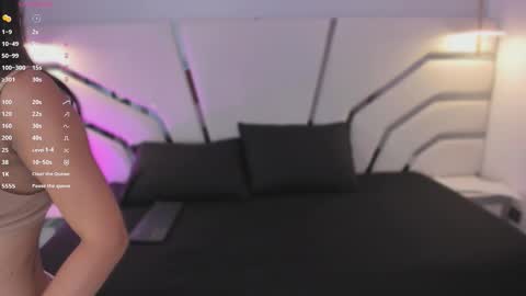 Miranda  online show from September 26, 12:24 pm