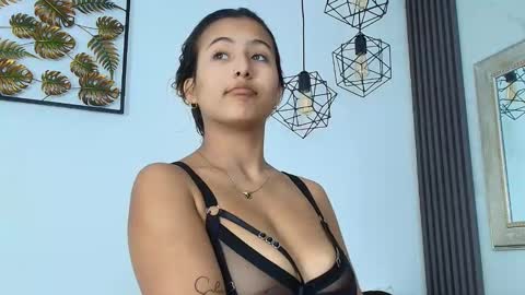 Miranda online show from October 12, 1:04 pm