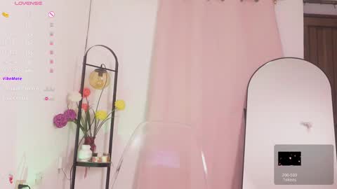 MIRANDA HERNANDEZ online show from September 25, 6:53 am