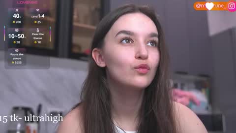 mirarune online show from March 5, 2:26 pm