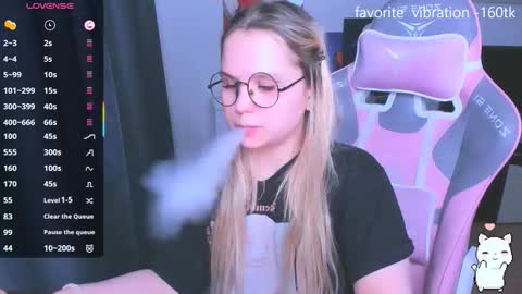 Kira online show from November 14, 1:30 am