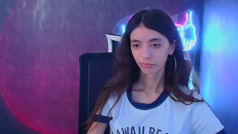 Snapshot of miri_miss chatting on January 19, 4:04 pm Miri online show from January 19, 4:04 pm