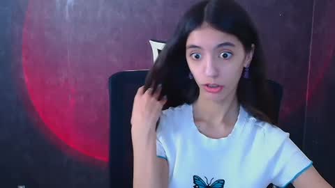 Snapshot of miri_miss chatting on December 27, 8:02 am Miri online show from December 27, 8:02 am