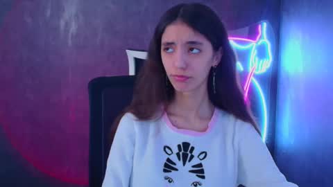 Snapshot of miri_miss chatting on January 26, 6:38 am Miri online show from January 26, 6:38 am