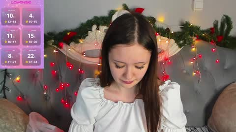 Snapshot of miriamwhite chatting on January 12, 1:48 pm Miriam WhiteF online show from January 12, 1:48 pm