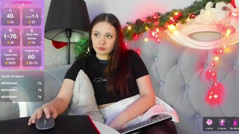 Snapshot of miriamwhite chatting on January 17, 5:30 pm Miriam WhiteF online show from January 17, 5:30 pm