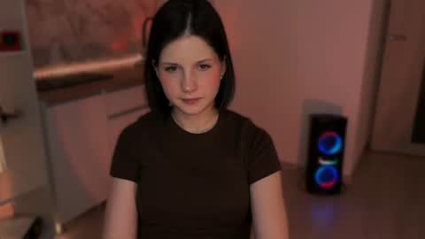 Mira online show from July 4, 8:56 pm