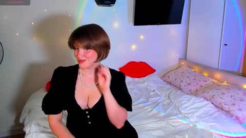 Shelley online show from October 5, 4:25 pm